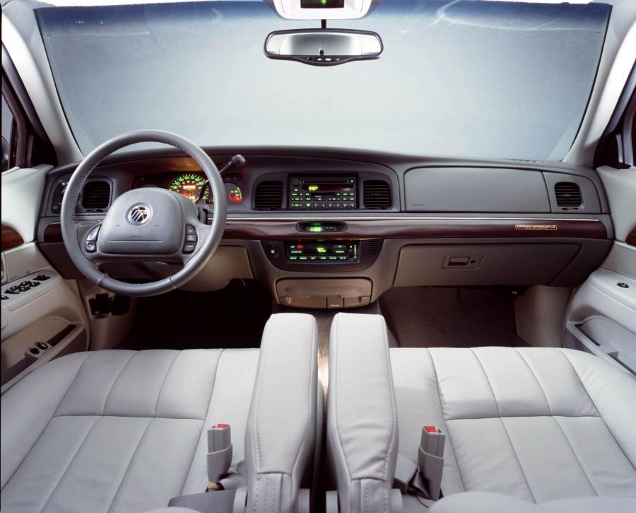 Торпедо Mercury Grand Marquis 2003 года  (фото 19 из 19)